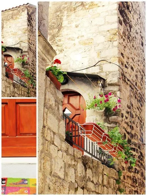 Apartment In The Old Town Of Trogir