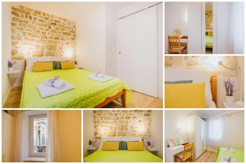 Apartment In The Old Town Of Trogir 0*,  Croatia